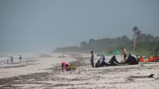 Más de 3 mil lanchas están resguardadas por el mal tiempo que se prolongará hasta mediados de semana