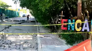 Reparación de socavón en acceso a playas de Punta Esmeralda reporta retraso