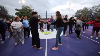 Imparten macroclase de defensa personal en la Cancha Violeta de Vista Alegre Norte de Mérida