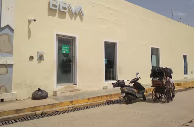 Diego Armando Yerves González alertó sobre el robo de la tarjeta de débito de su madre en un BBVA Bancomer en Hopelchén.