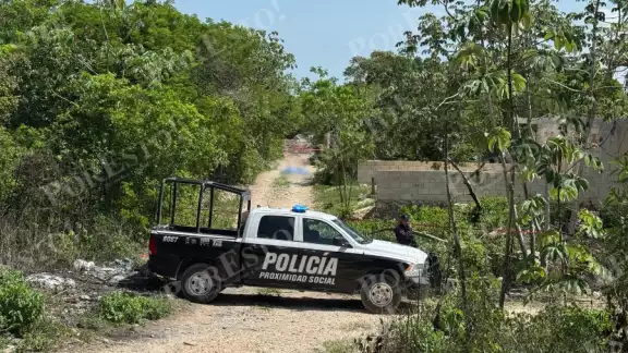El hombre fue encontrado tirado sobre un camino de terracería