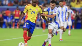 Colombia fue superior, pero la Albiceleste se encontró con el gol