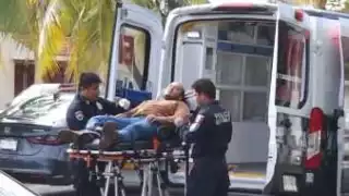 Los paramédicos llegaron al lugar rápidamente a causa de la gravedad de las heridas que sufrió el motociclista.