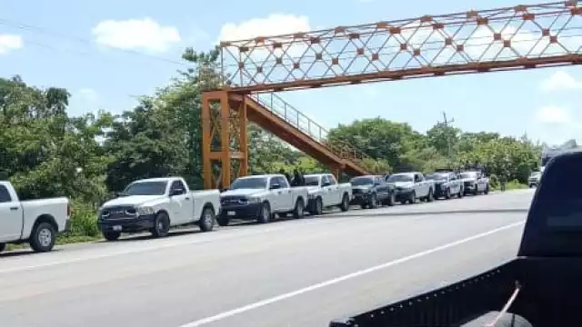 Escapa de emboscada ganadero en gasolinera del tramo Villahermosa-Escárcega