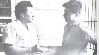 El periodista yucateco acudió a la cárcel en Chilpancingo, donde fue recluido el político veracruzano tras los hechos violentos de Guerrero