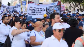 Trabajadores toman las calles de Mérida este 1 de mayo: exigen respeto a los derechos laborales