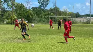 Ejidatarios de Bofill suma tres puntos más y se mantiene en los primeros lugares de la tabla