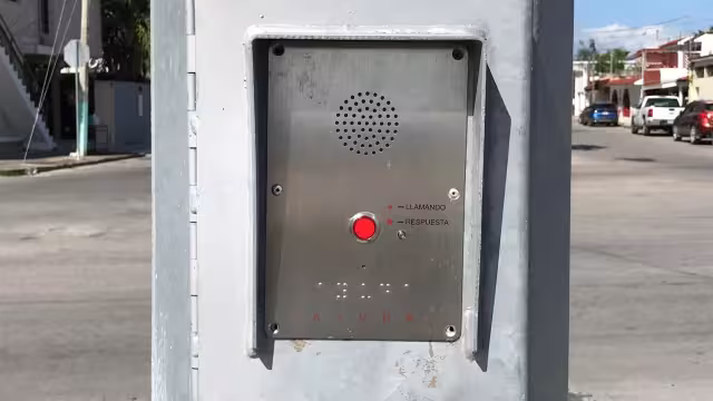 Algunos ciudadanos desconocer la ubicación de los botones de pánico