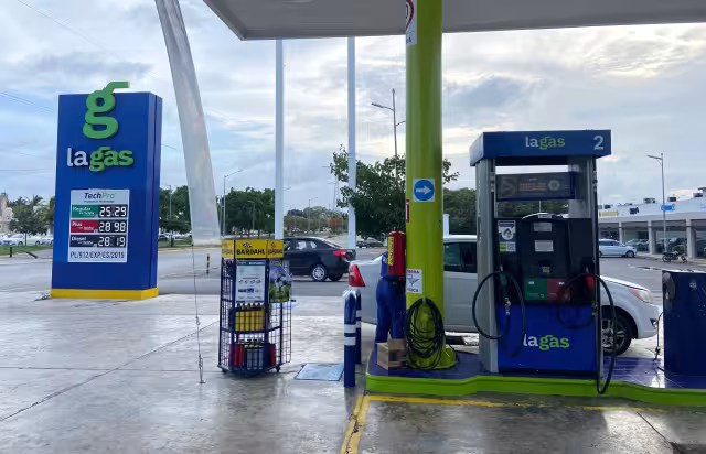 Estaciones de servicio incumplen acuerdo nacional y afectan economía local