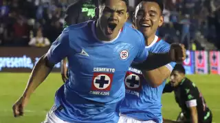 El Toro está de regreso y con gol