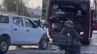 Choque en la avenida Gobernadores