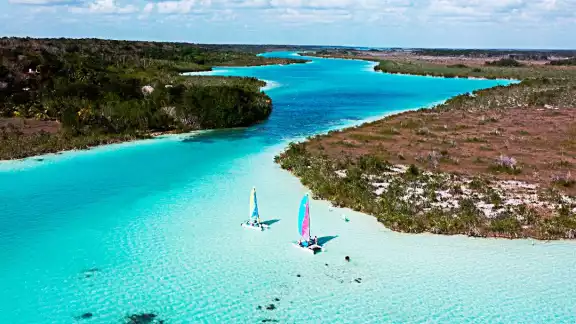 Regulación de embarcaciones ha beneficiado a la laguna de Xul-Há, Chetumal Regulación de embarcaciones ha beneficiado a la laguna de Xul-Há, Chetumal