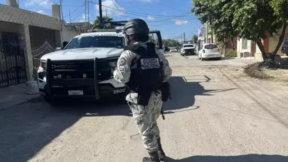 Durante nuevo cateo en Progreso, ministeriales detienen a una pareja, implicada en narcomenudeo Durante nuevo cateo en Progreso, ministeriales detienen a una pareja, implicada en narcomenudeo