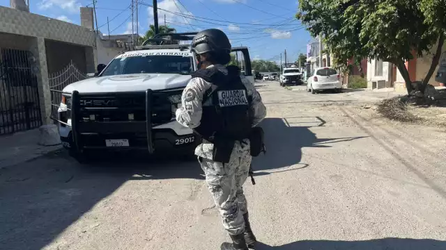 Durante nuevo cateo en Progreso, ministeriales detienen a una pareja, implicada en narcomenudeo