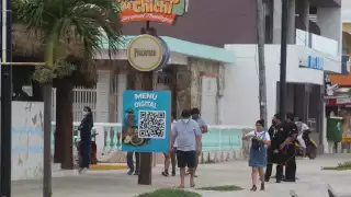 Comerciantes reportan menos ingresos ante los recientes frentes fríos y la presencia de sargazo