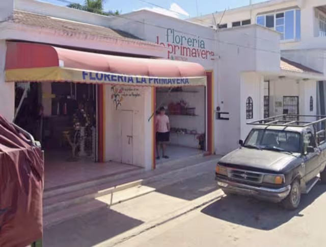 Los hechos se dieron dentro de la florería.