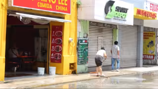 Comercios del Centro de Mérida resienten pérdidas por lluvias extraordinarias