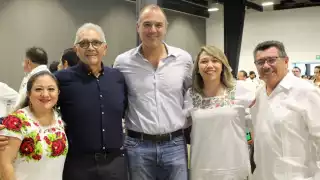 Este sábado Víctor Cervera Hernández renunció a su cargo como Director del Instituto Yucateco de Emprendedores