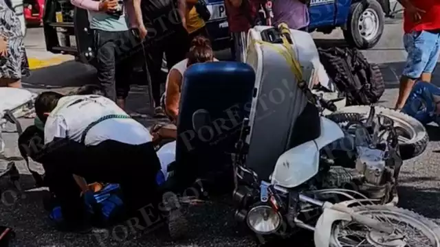 La mujer sufrió lesiones en el rostro y en sus dos piernas