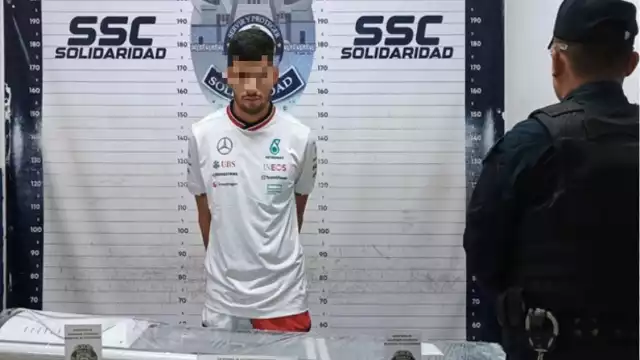 Wilson “N” fue detenido por su presunta afectación a una tienda comercial ubicada en la colonia Cruz de Servicios.