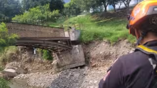 Puente en parque Rufino Tamayo es colapsado por las lluvias.