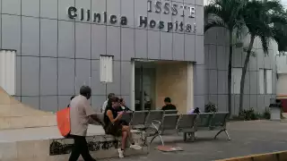 Derechohabientes de hospitales de Quintana Roo pagan sus propios tratamientos