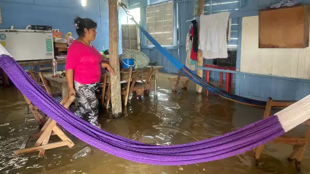 La familia tendrá que esperar que el nivel del agua baje siempre y cuando no regresen las lluvias