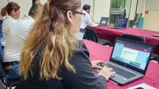 Los registros se pueden hacer en línea, también se brinda asesoría