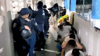 De acuerdo con el secretario de Seguridad Ciudadana, nunca se habían retirado tantos artículos, se requirieron ochos camiones para transportarlos