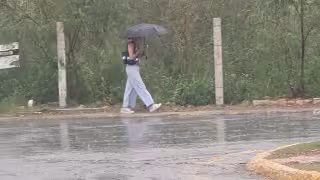 Onda tropical 39 dejará lluvias a Campeche este lunes: Tome precauciones