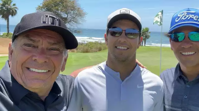 Papá de Checo y el piloto tapatío