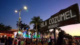 Trabajadores locales destacaron que ayudaría si hubiera conciertos y festivales gastronómicos, así como mercados que operen durante las noches