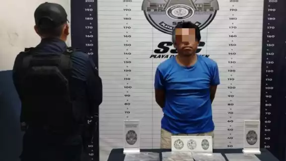 El sujeto detenido fue identificado como Santiago “N”. El sujeto detenido fue identificado como Santiago “N”.