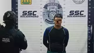 Detienen a sujeto por posesión de drogas en Playa del Carmen