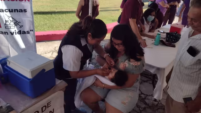 Inicia la Primera Jornada de Vacunación contra la Influenza y Covid-19 en José María Morelos y Felipe Carrillo Puerto