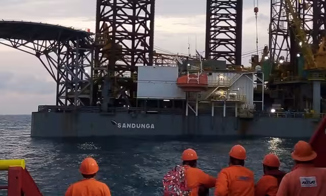 Denuncian fallas de seguridad tras incursiones piratas en zona petrolera