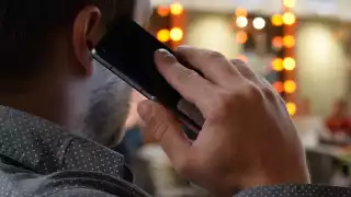 Amenazan por teléfono a recepcionista de hotel en José María Morelos