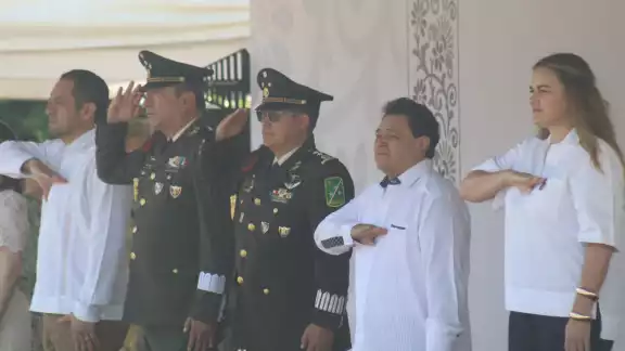 Asistieron representantes de los tres niveles de Gobierno Asistieron representantes de los tres niveles de Gobierno