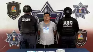 Detienen a presunto narcomenudista con 75 dosis de droga en la Región 259 de Cancún