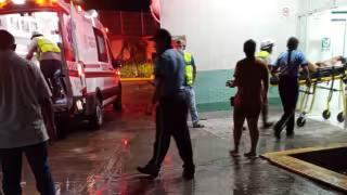 Los lesionados fueron trasladados de urgencia al hospital para recibir atención.