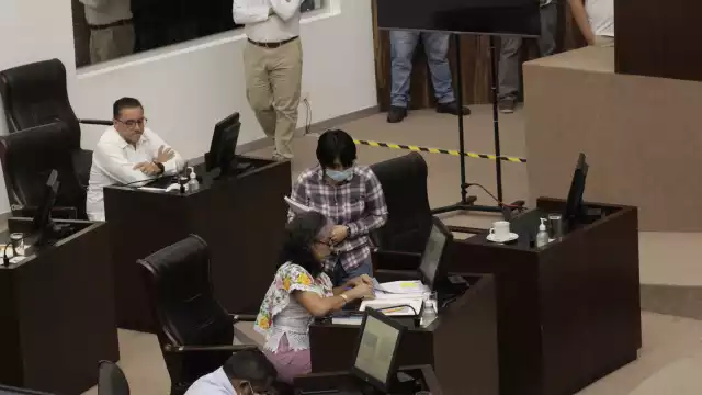 Como despedida de la 63a Legislatura, los empleados sindicalizados recibirán un bono de más de 10 mil pesos