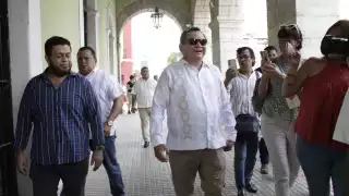 Joaquín Díaz Mena se reúne con Mauricio Vila en el Palacio de Gobierno en Mérida: VIDEO