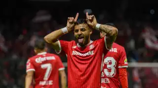 Alexis Vegas dejaría al Toluca para emplumar en Coapa