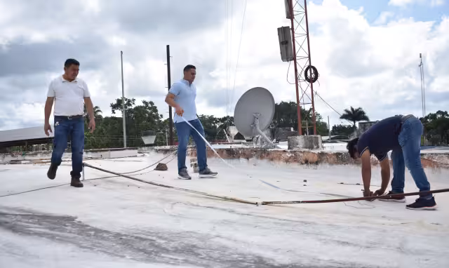 Avanzan las diligencias para restaurar el Palacio Municipal tras daños estructurales en columnas