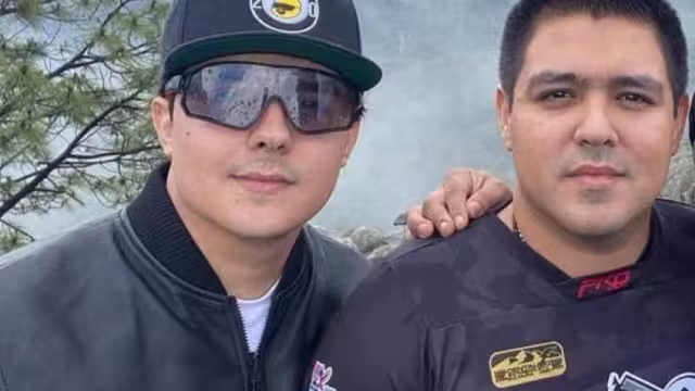 Gail Toys fue impactado por múltiples detonaciones de un arma en un restaurante de Ensenada.