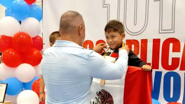 Reynaldo Hiuit se corona con dos medallas de oro en los Kinder Games, realizados en Portugal