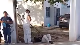 El sujeto fue sometido y amarrado por los vecinos del fraccionamiento.