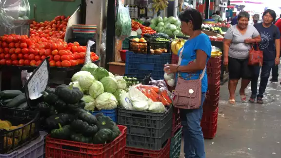 El costo de vida en la entidad, especialmente en Mérida, sigue preocupando a las familias El costo de vida en la entidad, especialmente en Mérida, sigue preocupando a las familias