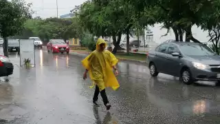 El clima de Cancún pronostica temperaturas superiores a los 30° y cielo nublado