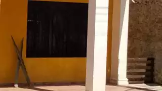 Muchas mujeres aún practican el mesa hol para proteger al bebé del pájaro de mal agüero